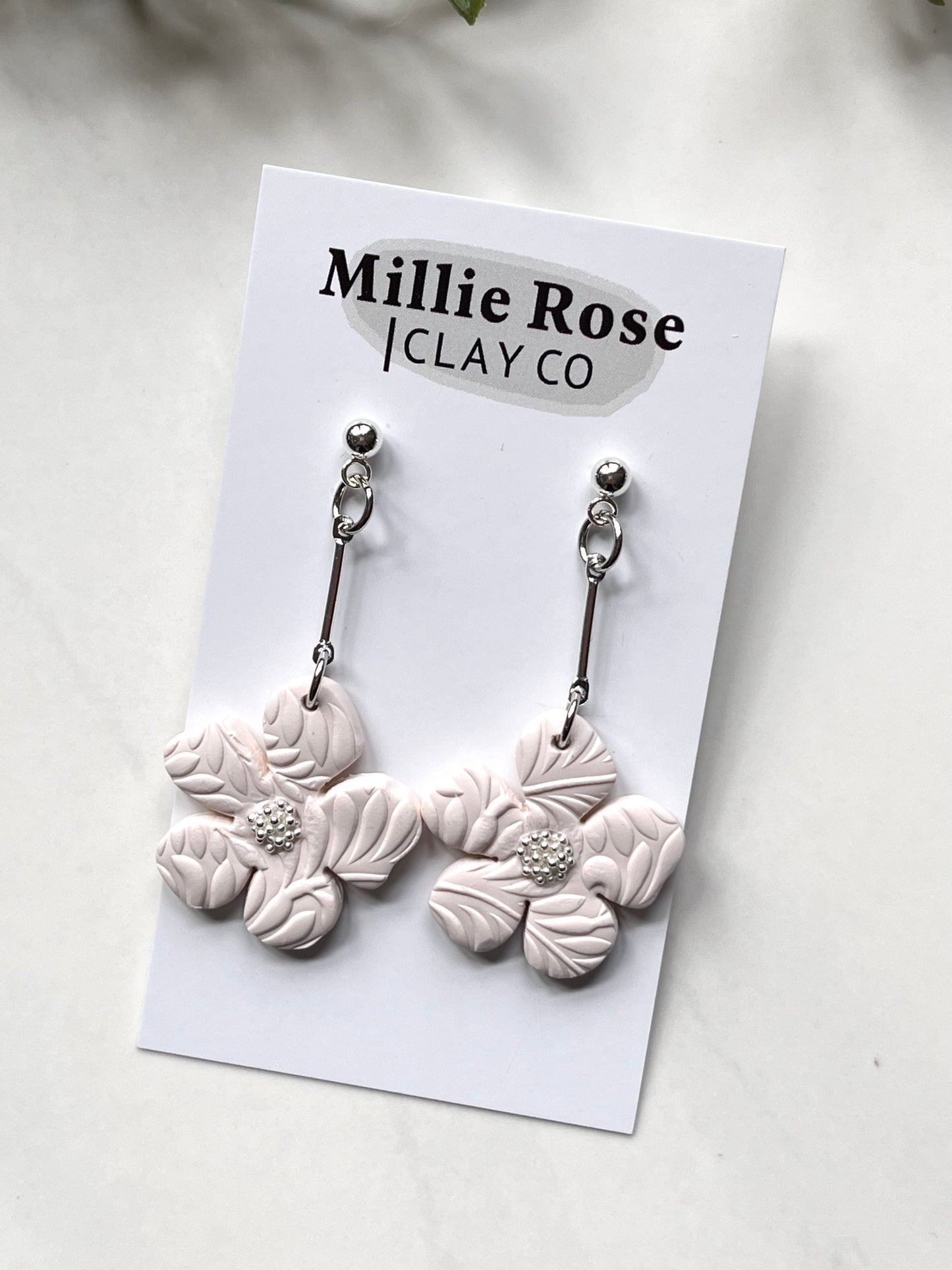 Organic Flower Drop Dangle w/ Silver Ball Stud (Cream)