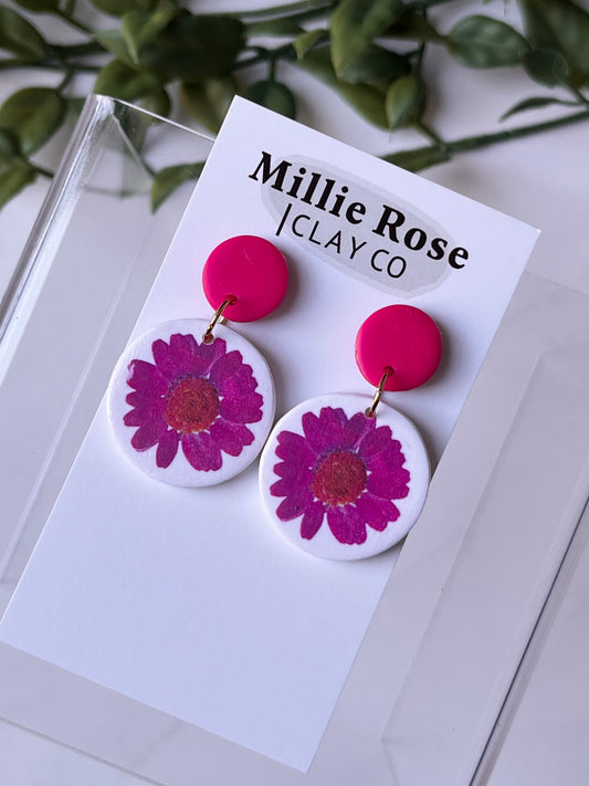 Pressed Flower Clay Stud Dangle w/ Gold (Fuchsia)