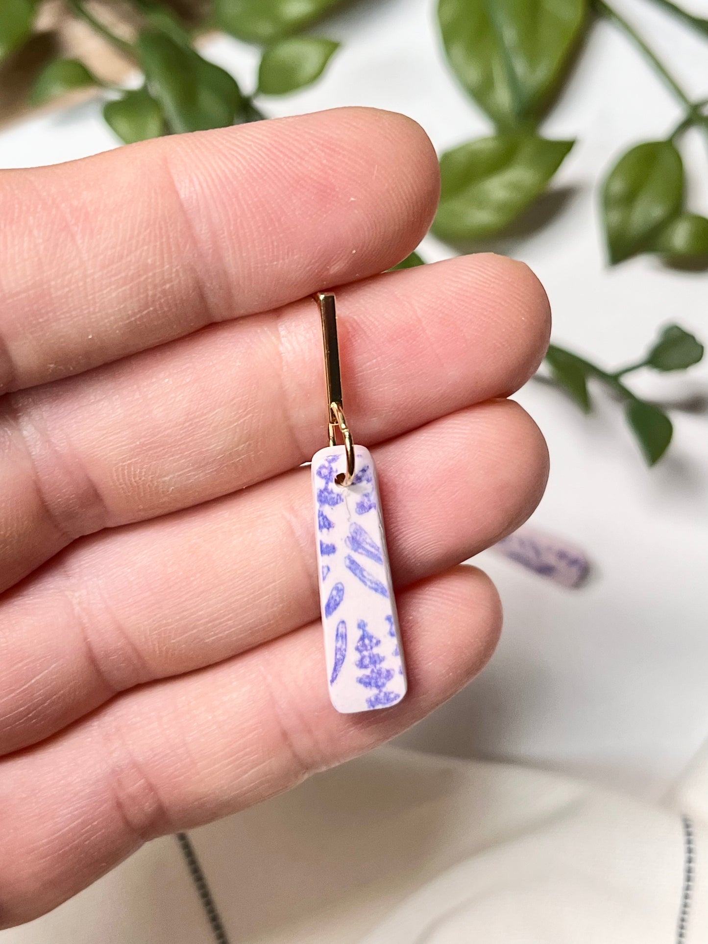 Lavender Print Drop Dangle w/ Bar Stud