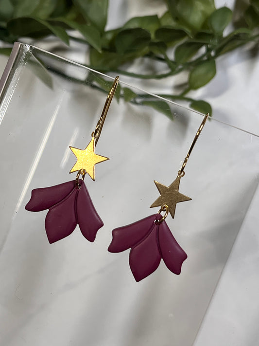 Wine Flare Hook Dangle w/ Brass Star